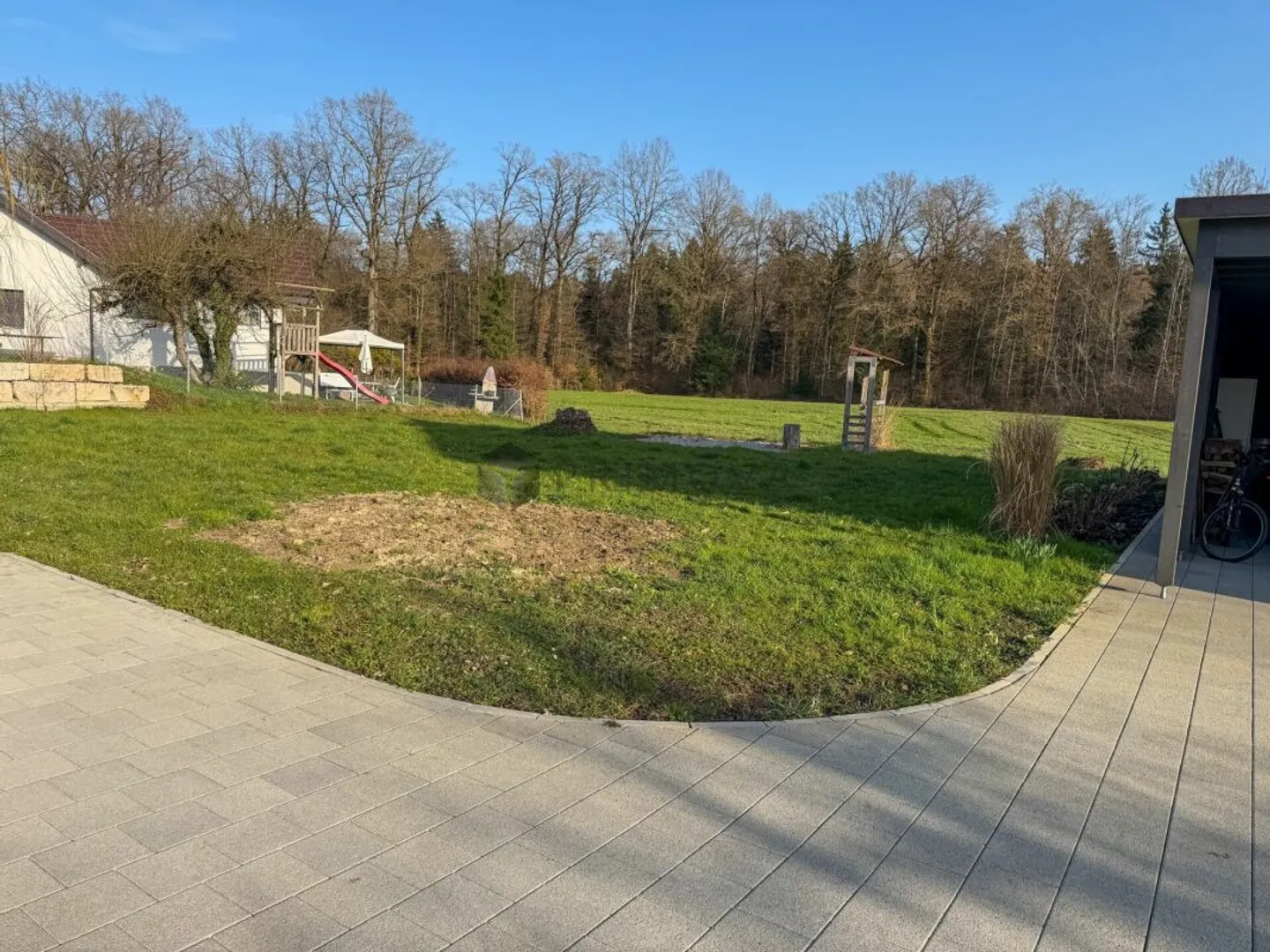 Exclusive Building Plot in Heriswil - Photo 3 of 3