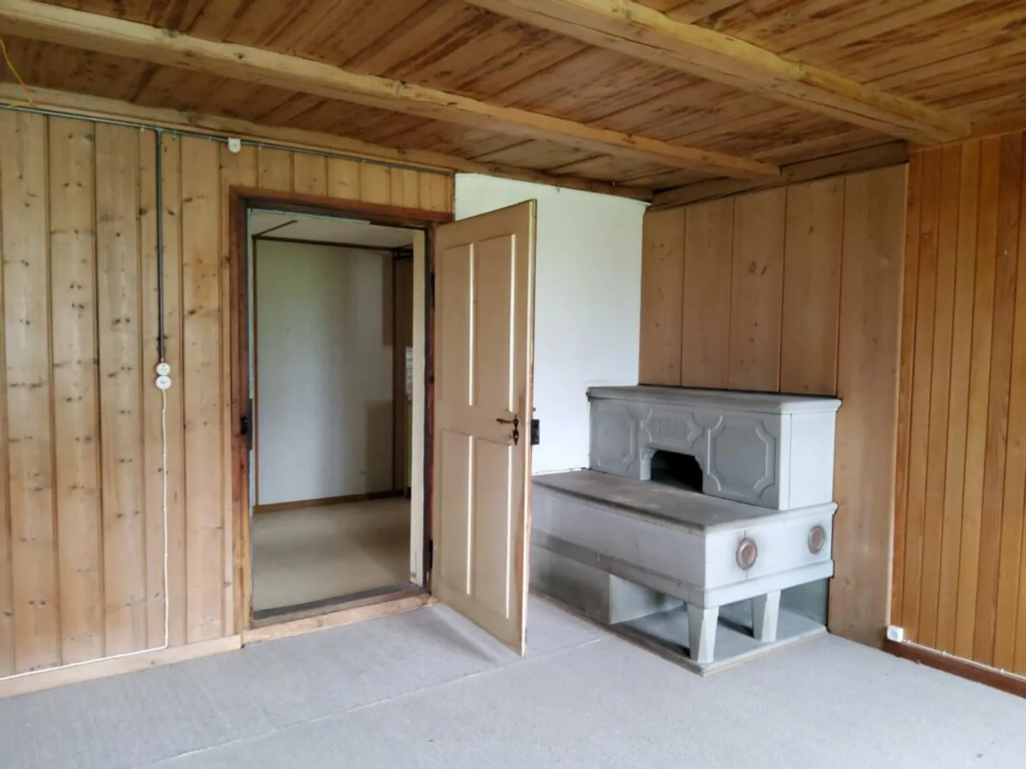 Ehemaliges Bauernhaus mit Baulandreserve und Architekturverpflichtung - Photo 9 sur 13