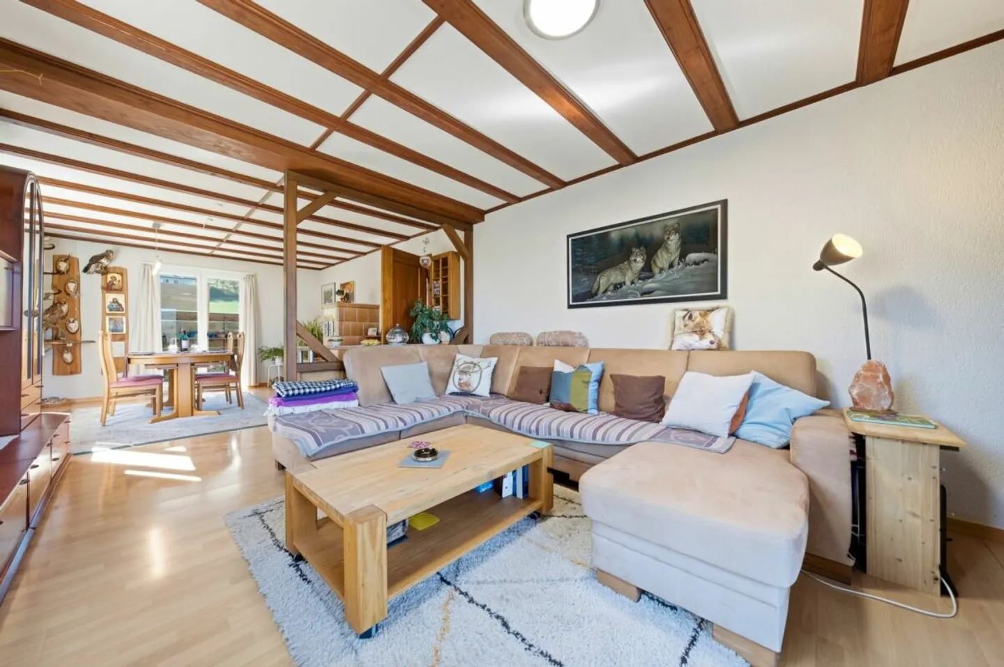 Near Lake Hallwil: A House with Character and Surprisingly Many Possibilities - Photo 2 of 13