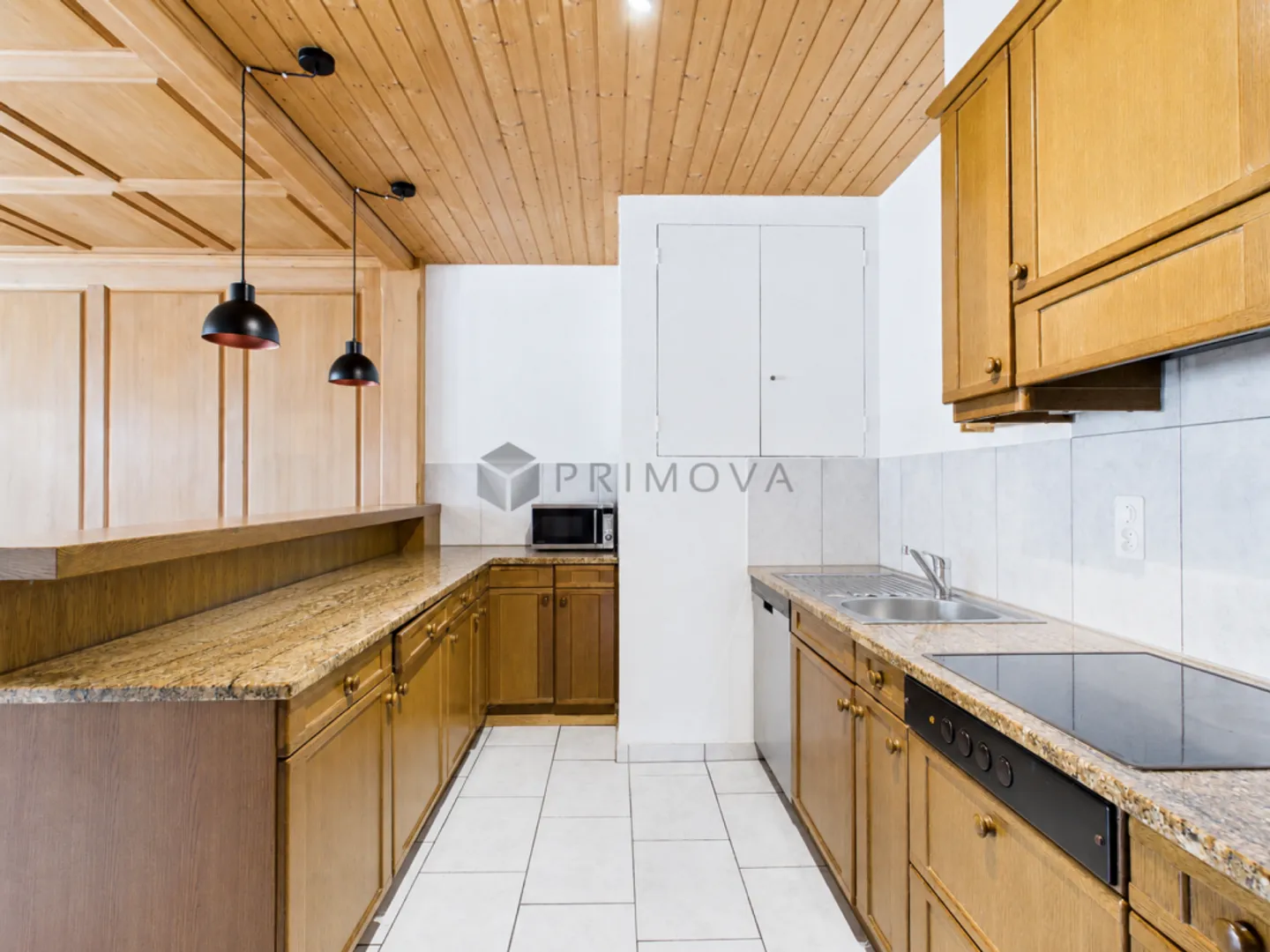 Living in the idyllic Oberaargau - Spacious terrace and very low additional costs! - Photo 2 of 8