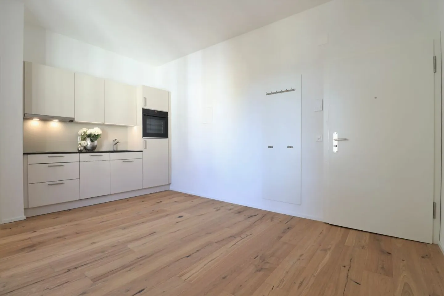 Modern 1.5 Room Apartment in Central Location - Photo 4 of 8