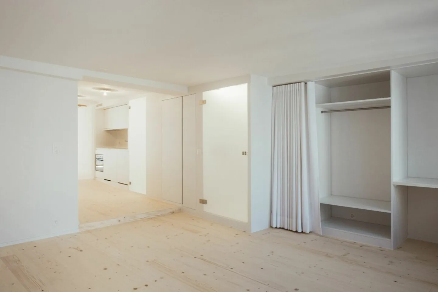 Wunderschöne 2.5 Zimmer-Wohnung mitten in der Altstadt von St. Gallen - Photo 6 of 13
