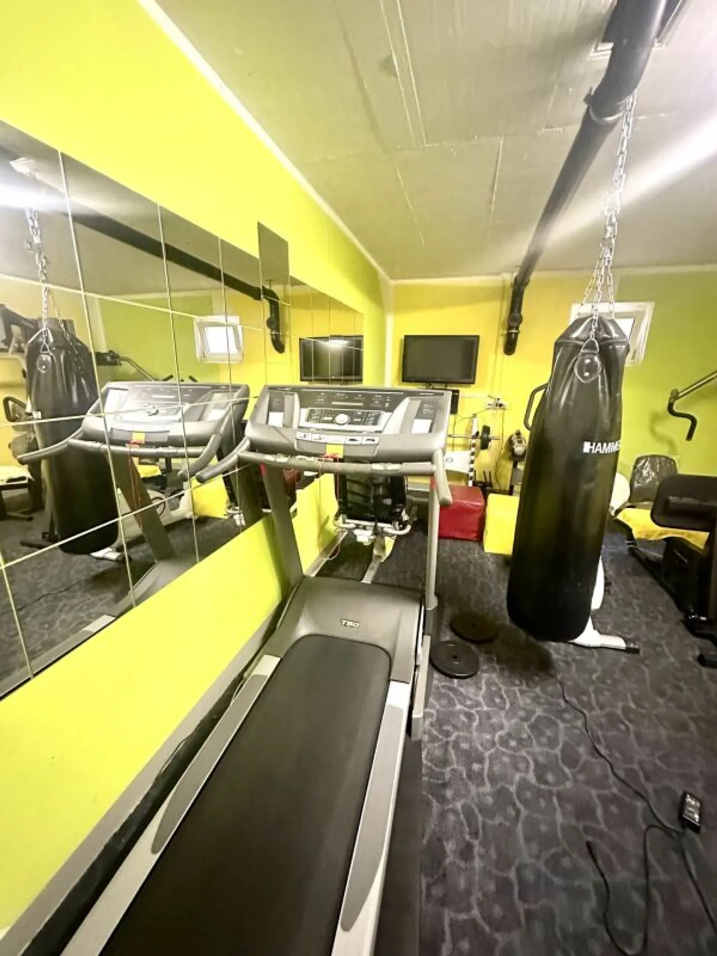 Hobby Room - Photo 6 of 13