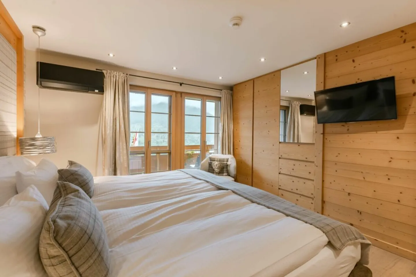 Attractive 3.5-Room Apartment in Hotel Aspen - Photo 11 of 13
