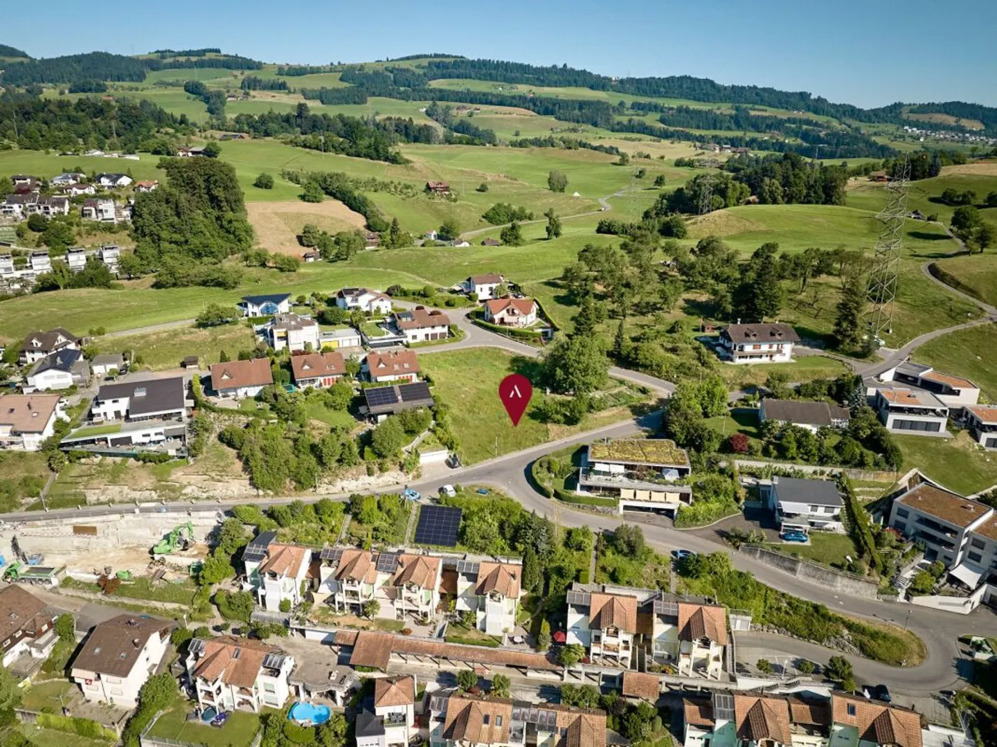 Terreno edificabile con vista sulle montagne e sul lago - Foto 1 di 9