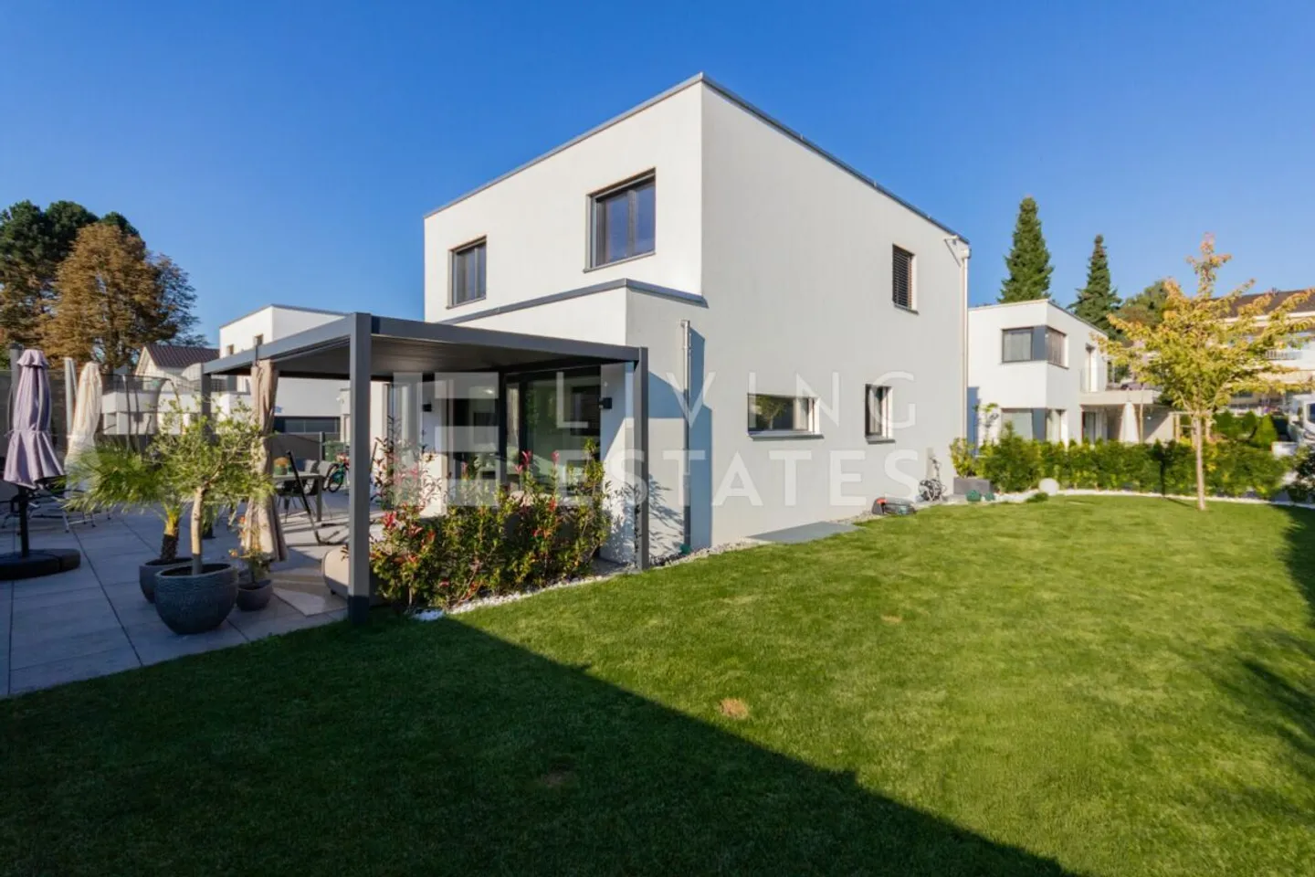 OÙ L'ÉLÉGANCE RENCONTRE LE CONFORT DE VIE - Photo 12 sur 13