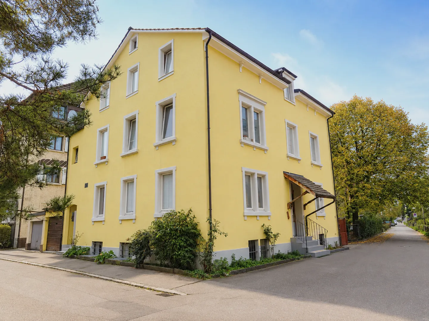 Attraktive 3-Zimmerwohnung im 1. OG unmittelbar von Basel - Binningen/Dorenbach - Photo 1 sur 9