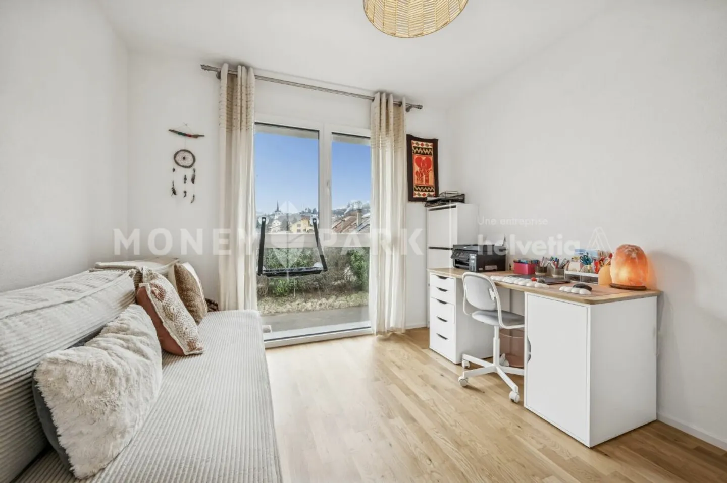 3.5 Room Apartment - Photo 8 of 13