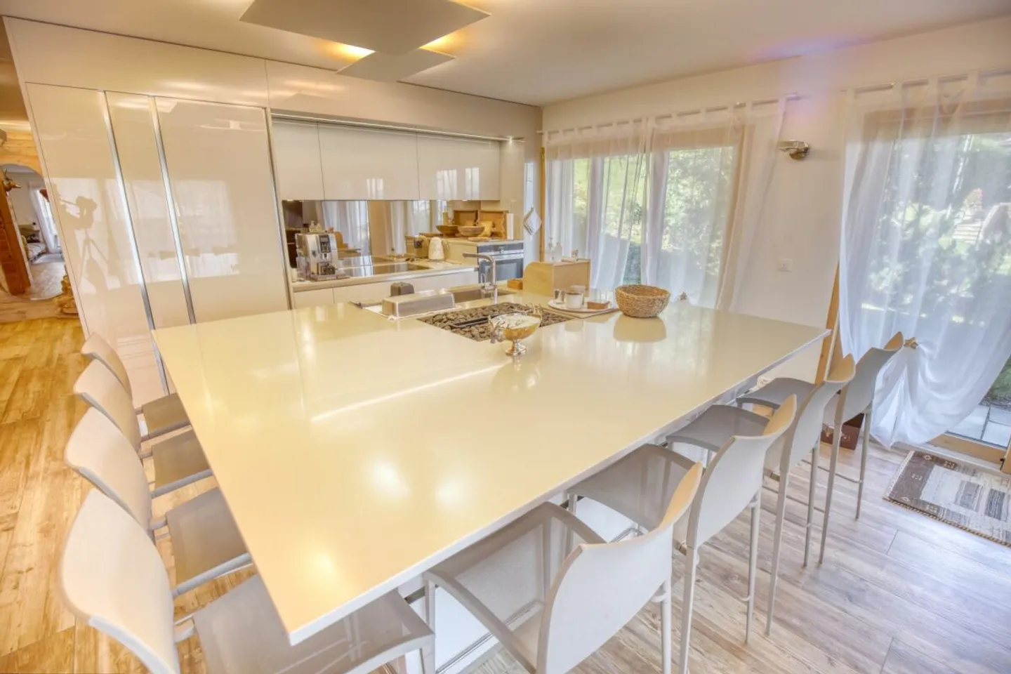 Luxury 4.5-room apartment in very good condition for sale in Haute-Nendaz. - Photo 3 of 13
