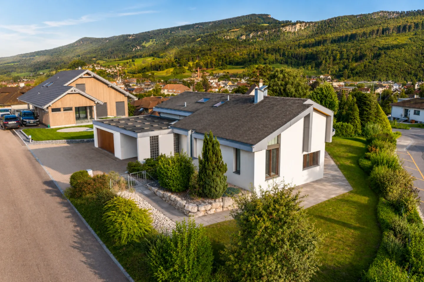 Stilvolle Villa mit Aussicht - Foto 1 von 13