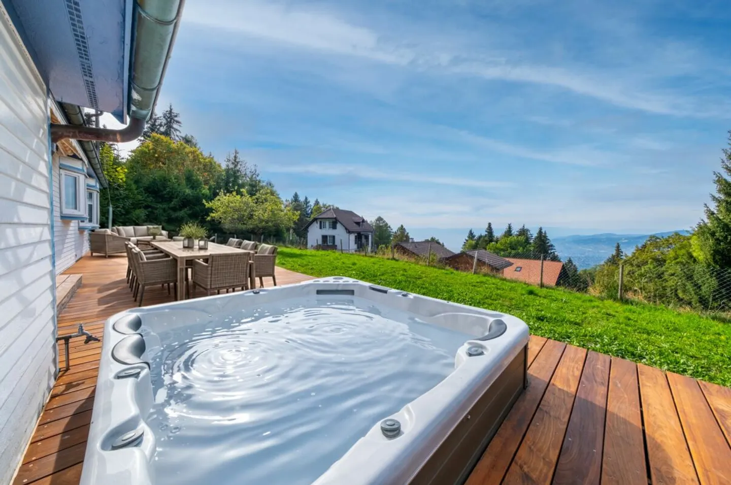 Villa individuelle de 8,5 pièces dans un environnement préservé - Photo 4 sur 13