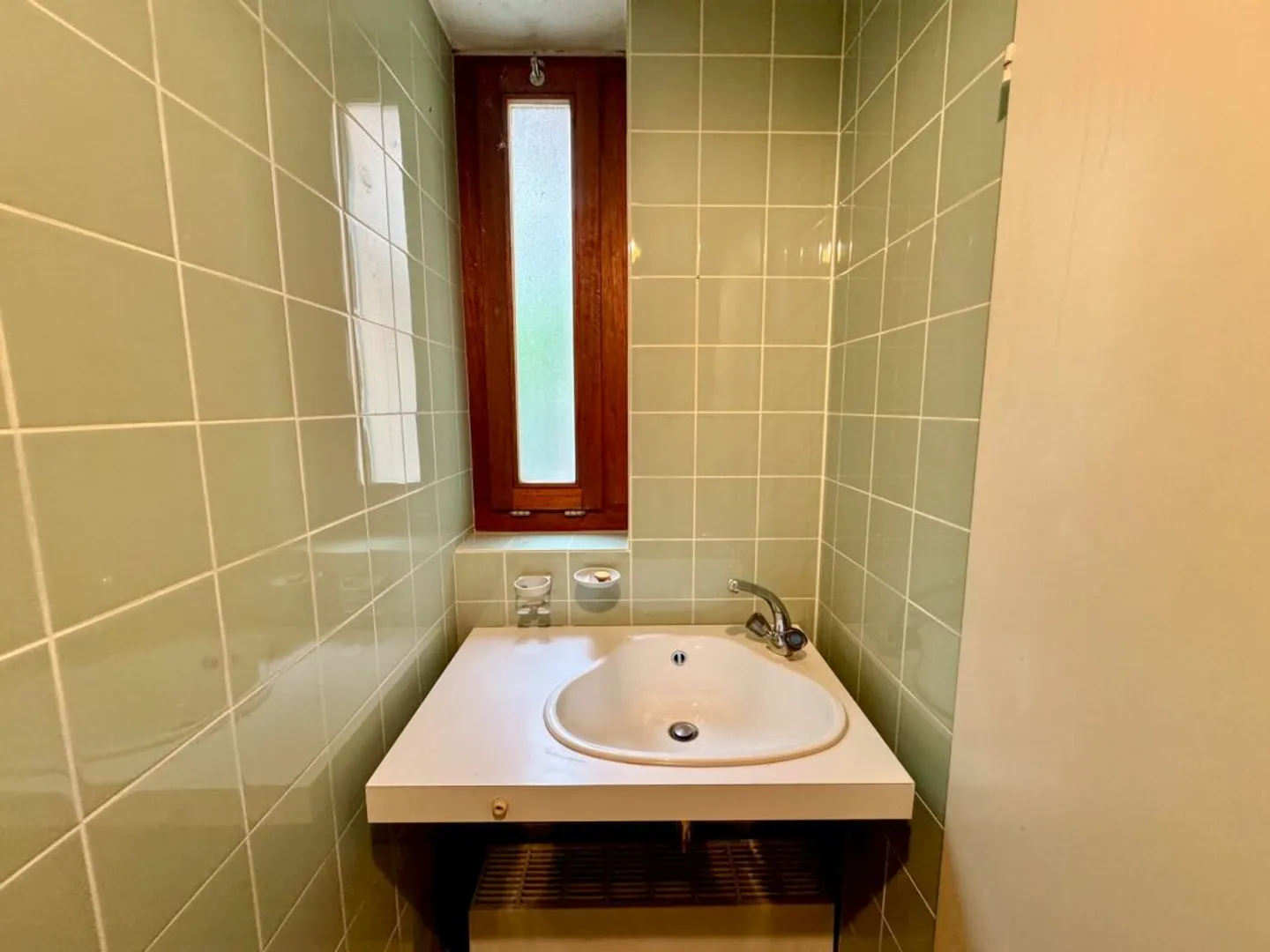 Charming Townhouse with Views - Photo 11 of 13