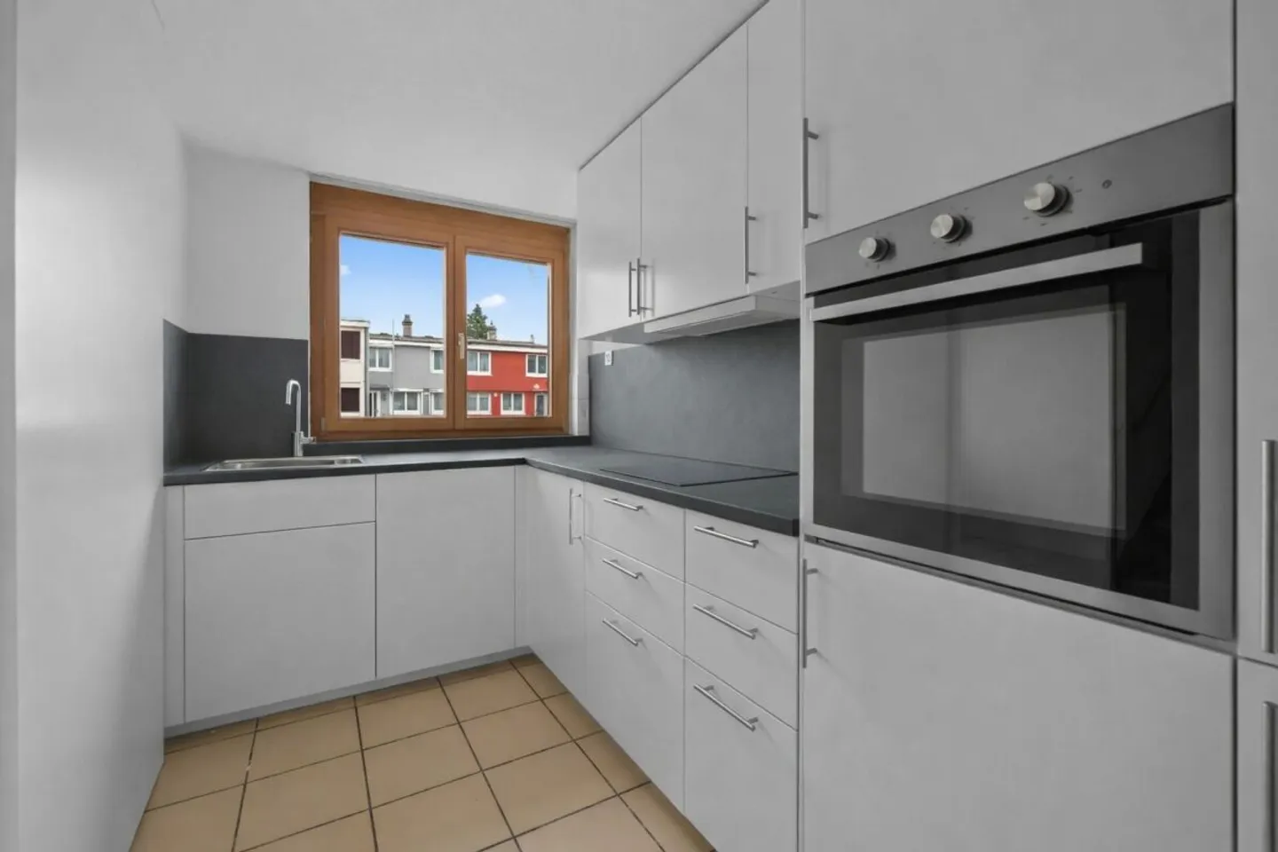 Gemütliches Reiheneinfamilienhaus an zentraler Lage in Aesch - Foto 3 di 12