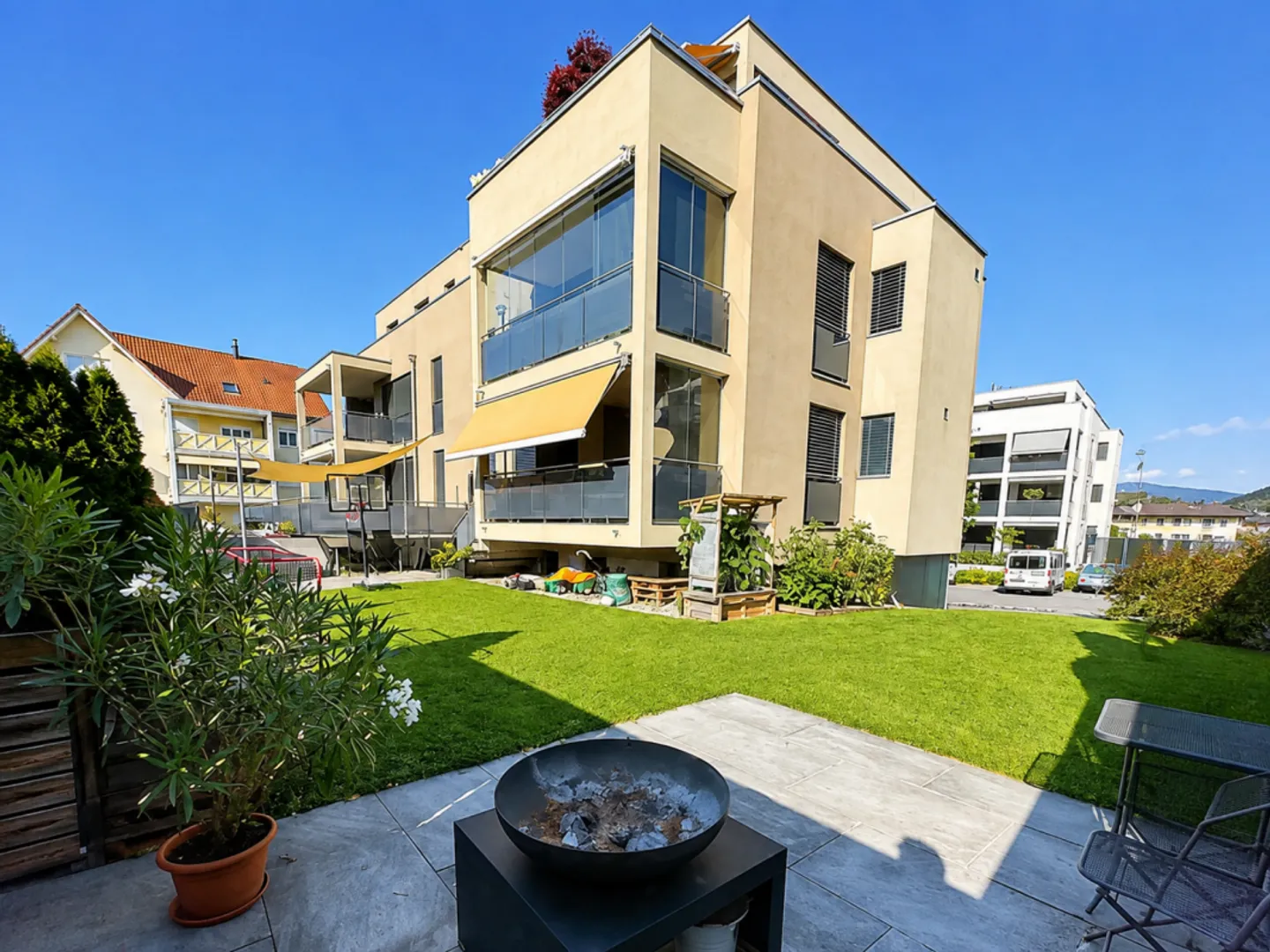 Moderne 4.5 Zimmer Gartenwohnung an zentraler Lage in Widnau - Photo 1 sur 13