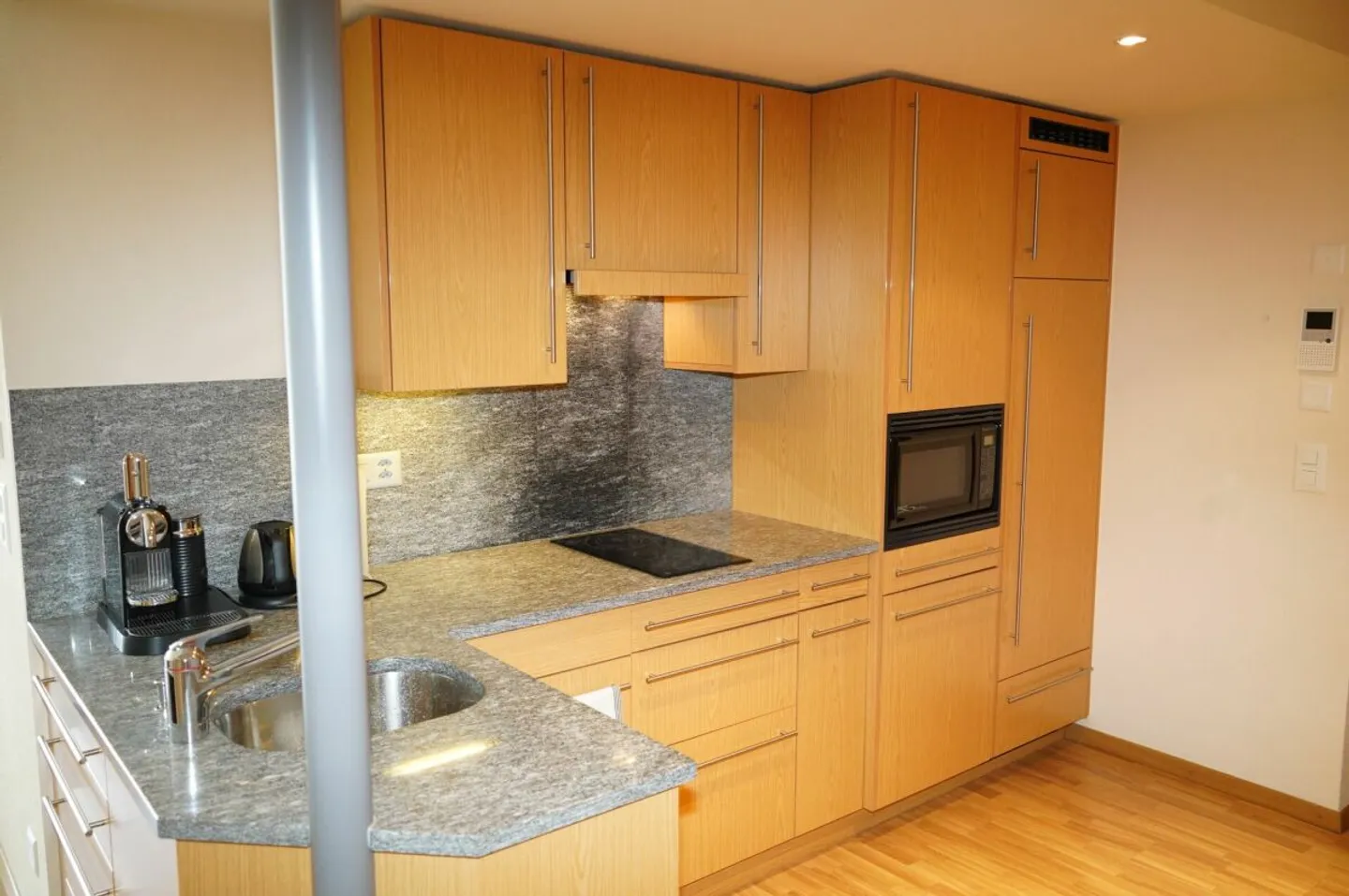 Sonnige Wohnung mit Aussicht - Foto 3 von 10