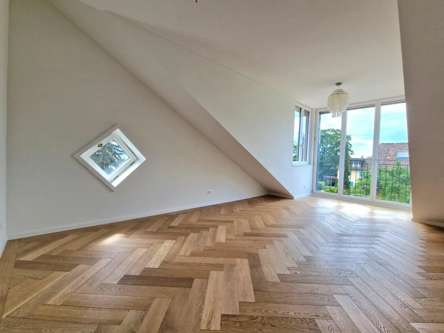 Haute Norme de Construction dans un Emplacement de Rêve avec Vue - Photo 10 sur 13