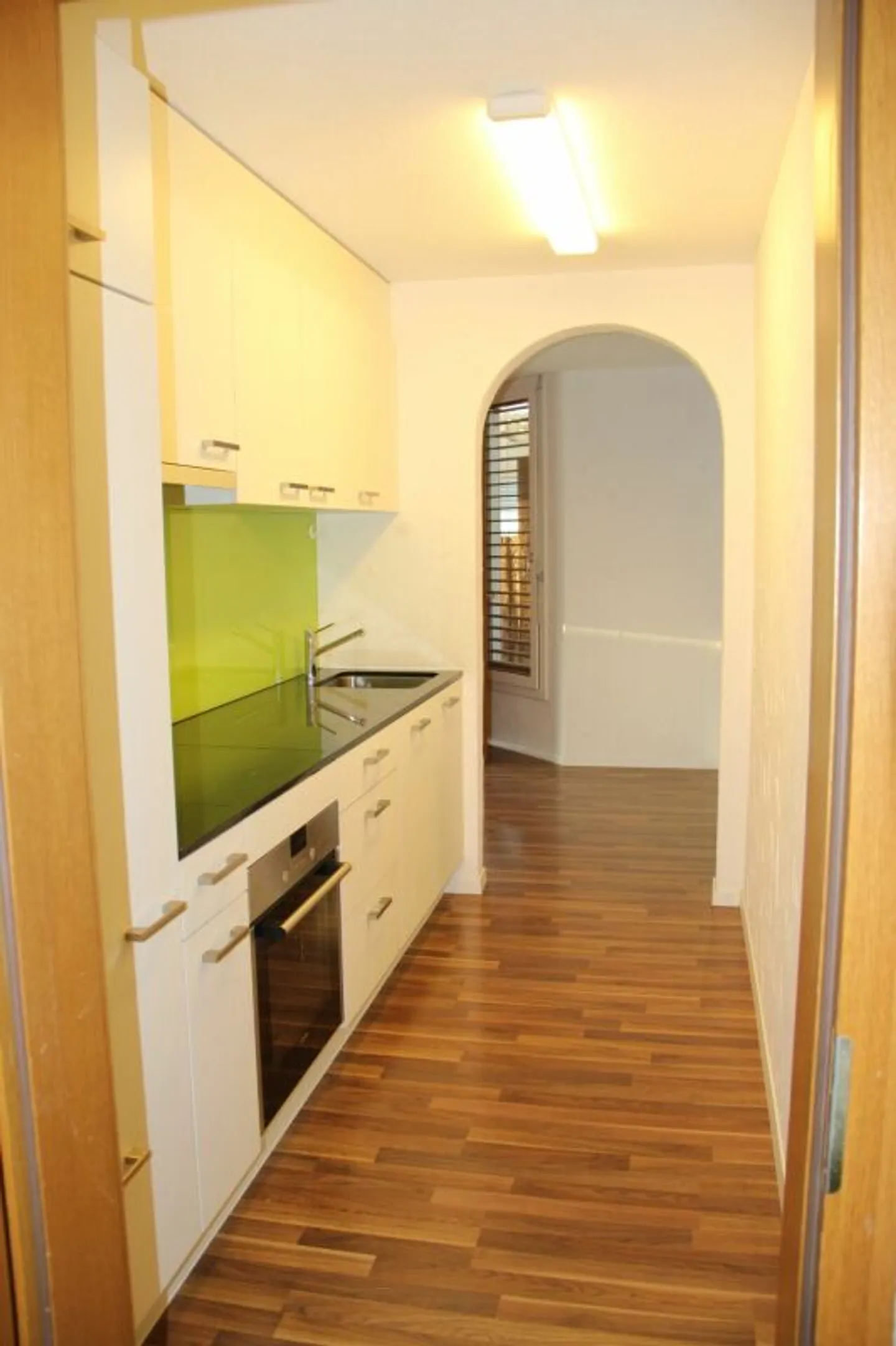 Per single e coppie - Appartamento in una casa unifamiliare - Foto 5 di 9