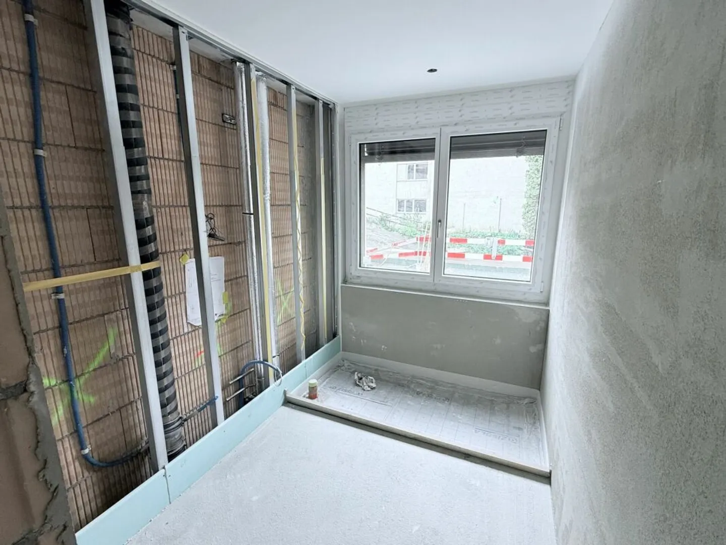 Appartement au rez-de-chaussée unique avec vue alpine à Brig et grande terrasse ensoleillée - Photo 11 sur 13