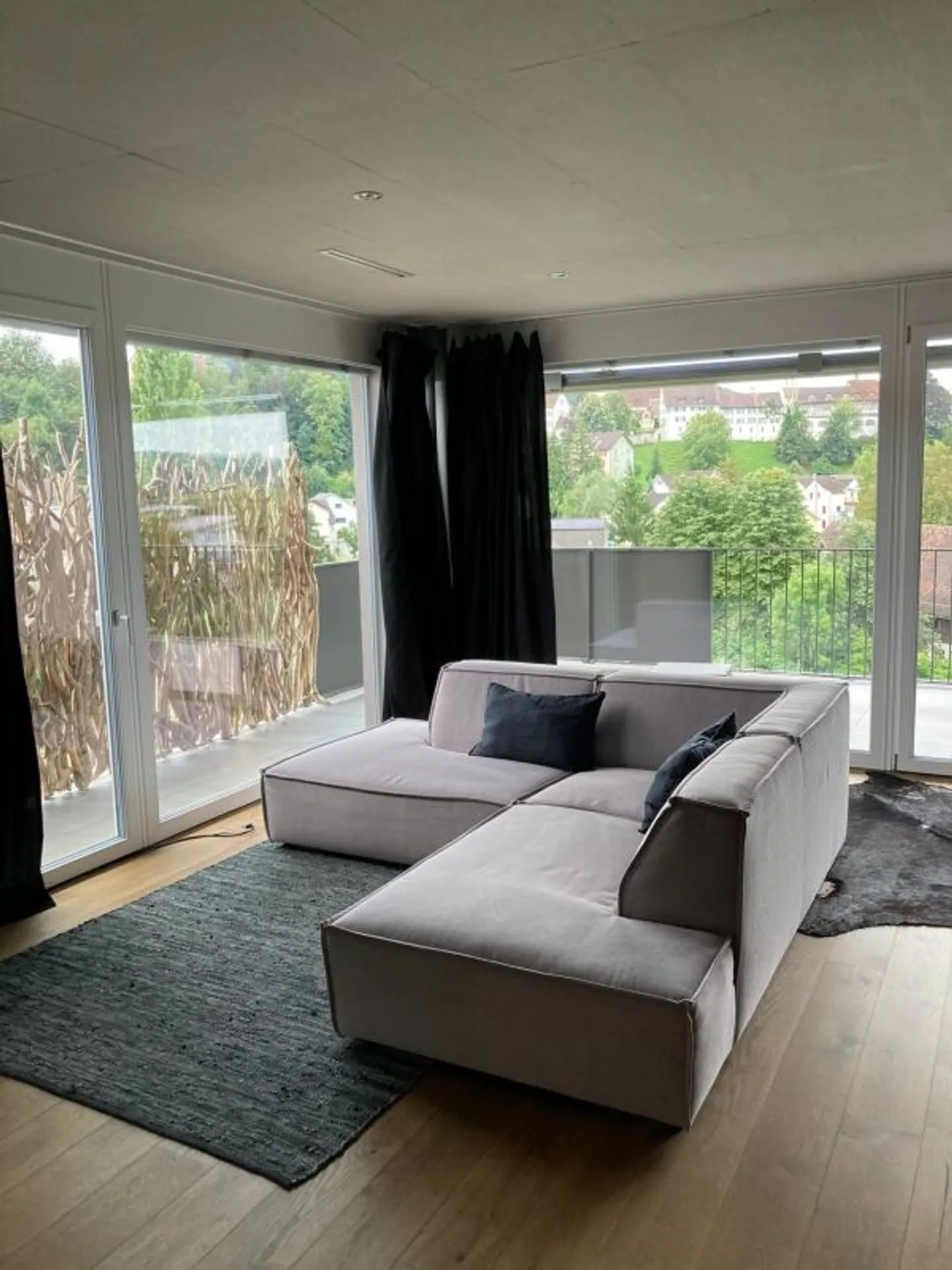 3 1/2-room penthouse apartment, located directly on the Sitter, with great views - Photo 2 of 13