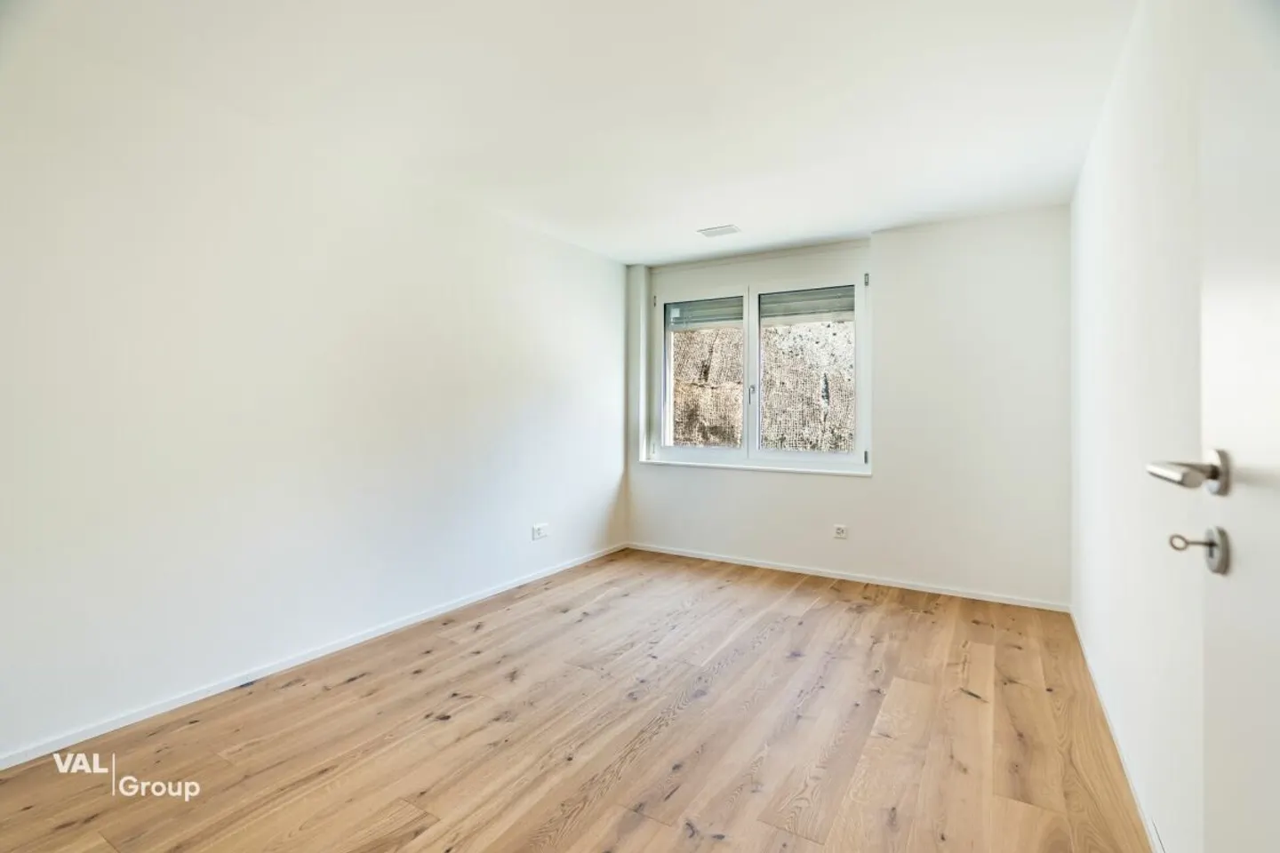 4.5-Zimmer-Wohnung mit grossem Wohnbereich und eigenem Gartenanteil - A 2.1 - Foto 6 von 13