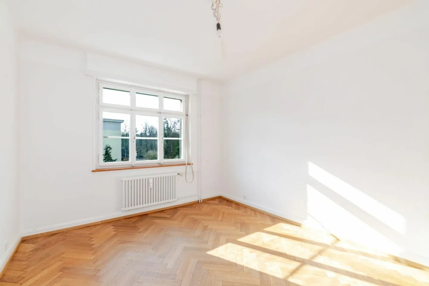 3-Room Gem with Investment Potential - Photo 7 of 13