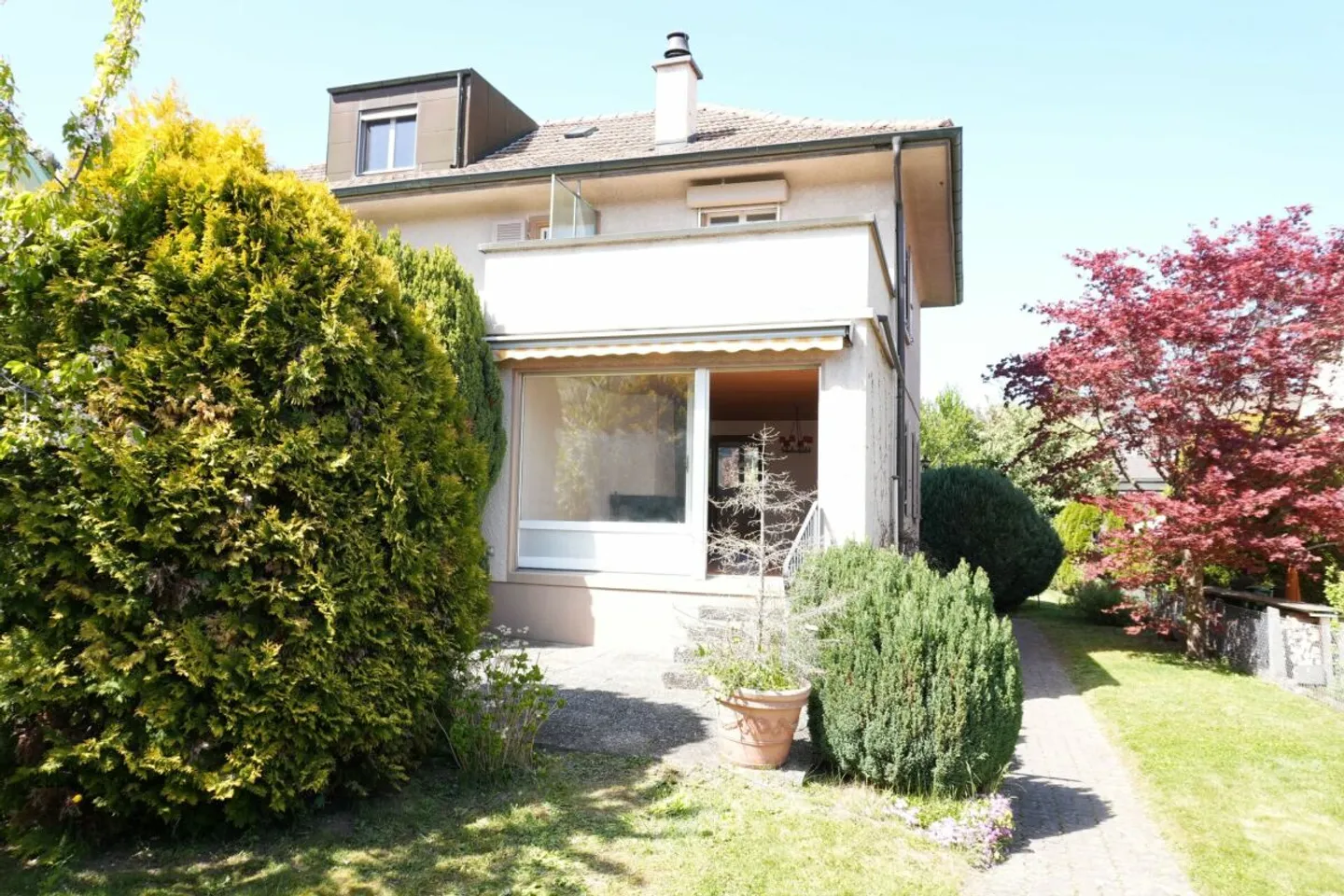 Charmantes Doppelhaus - Foto 3 von 13