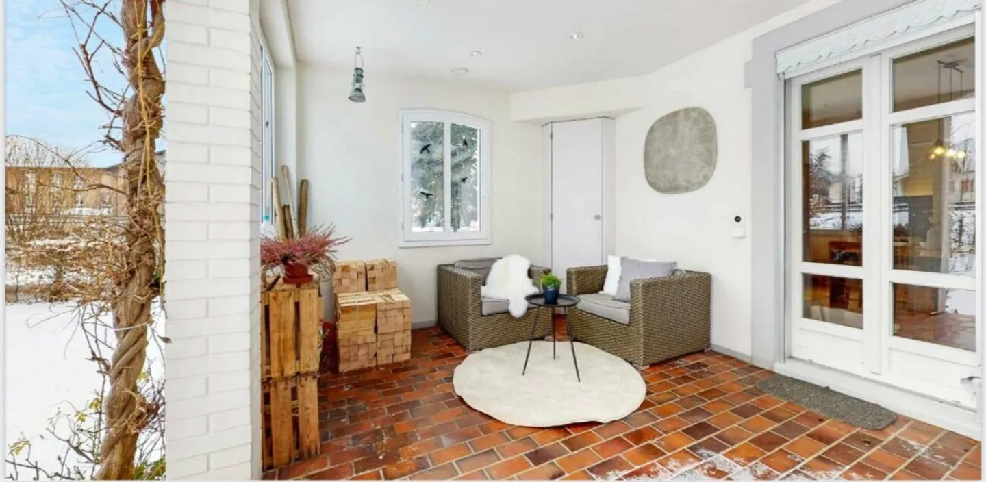 Spannendes Projekt aus Mehrfamilienhaus und grossem Gartenanteil als Baulandreserve - Photo 8 of 13