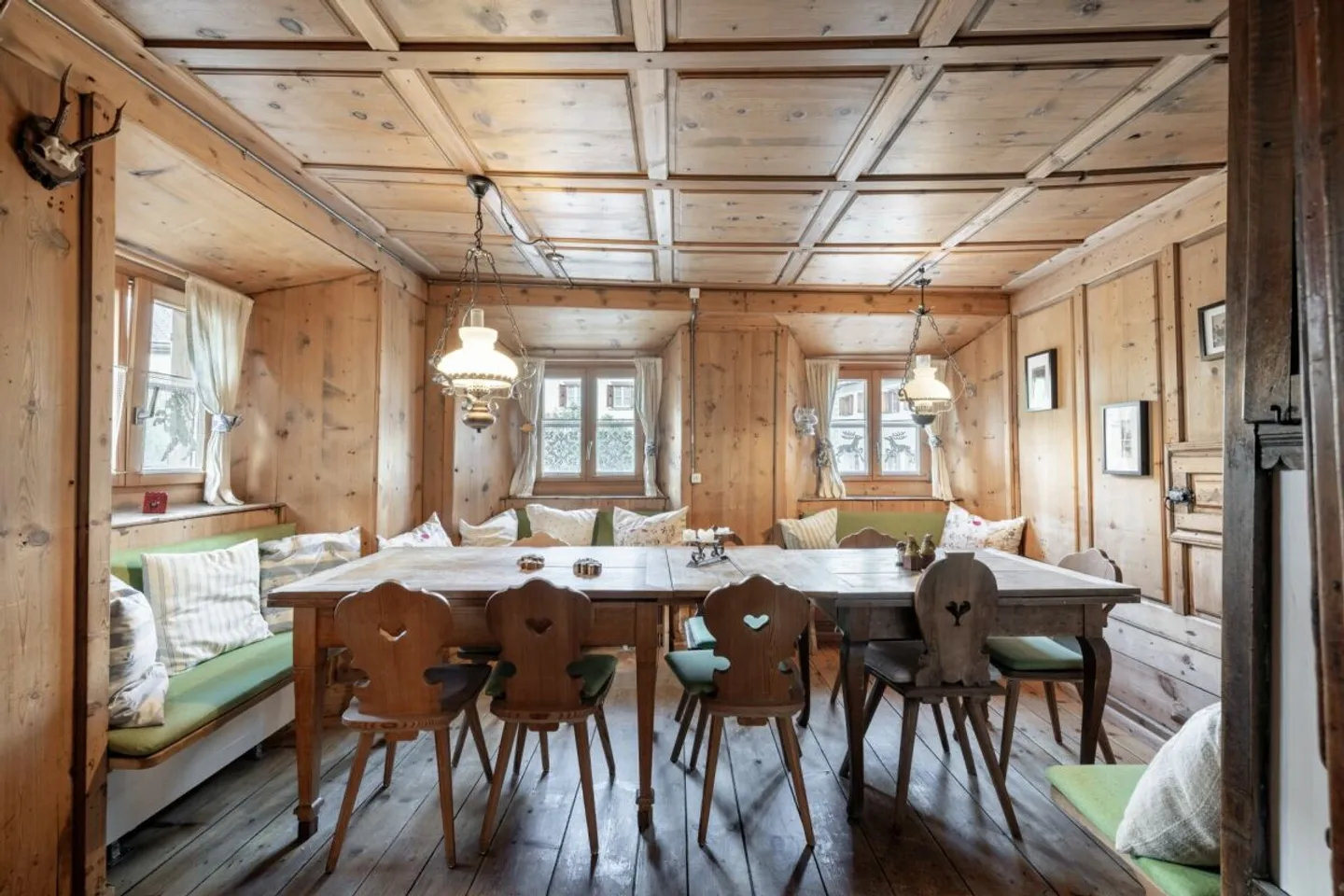 Casa engadinese con fascino originale nel cuore di Sent - Foto 2 di 13