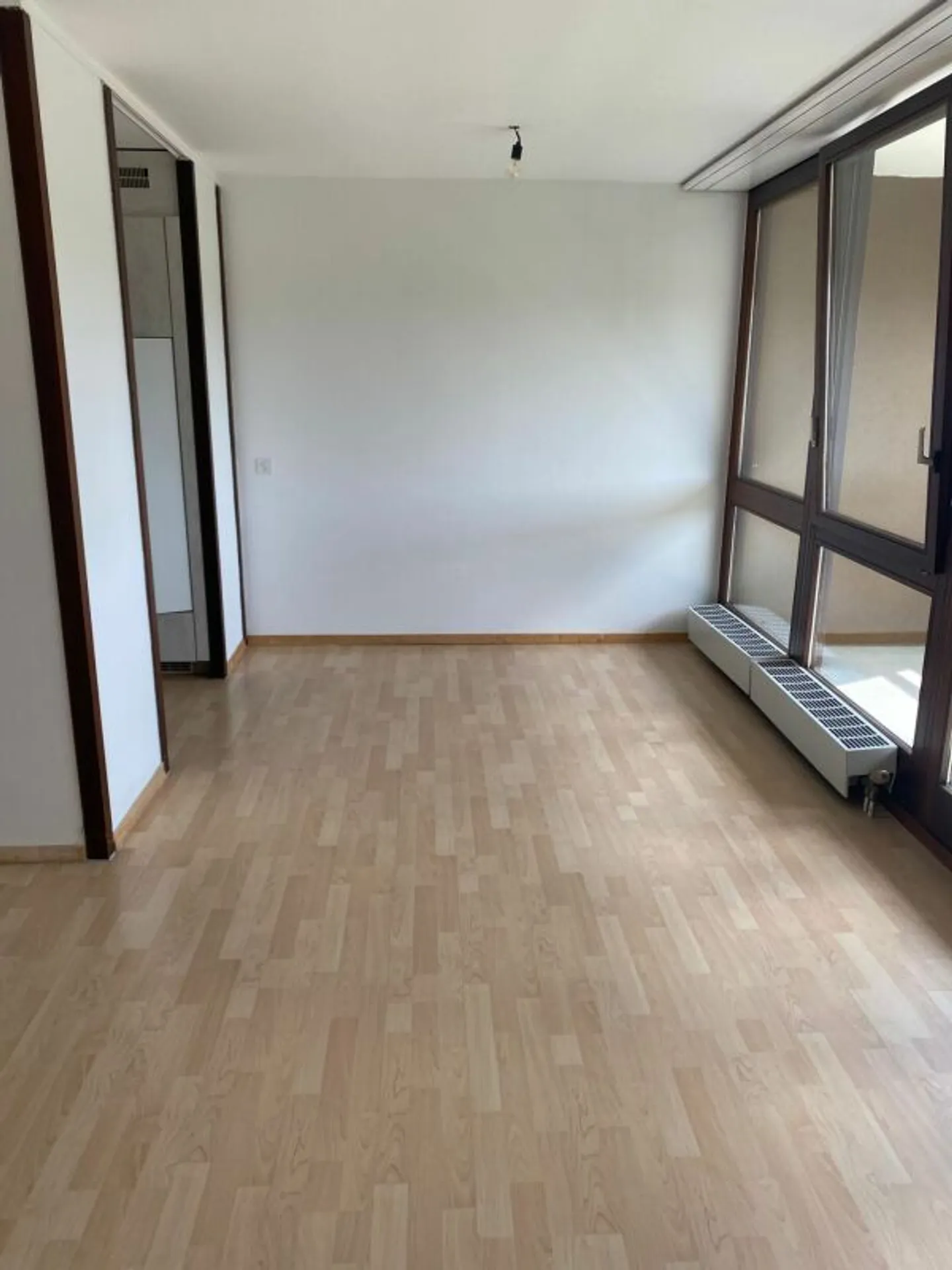 Schöne 3.5-Zimmerwohnung zu vermieten - Photo 2 sur 11
