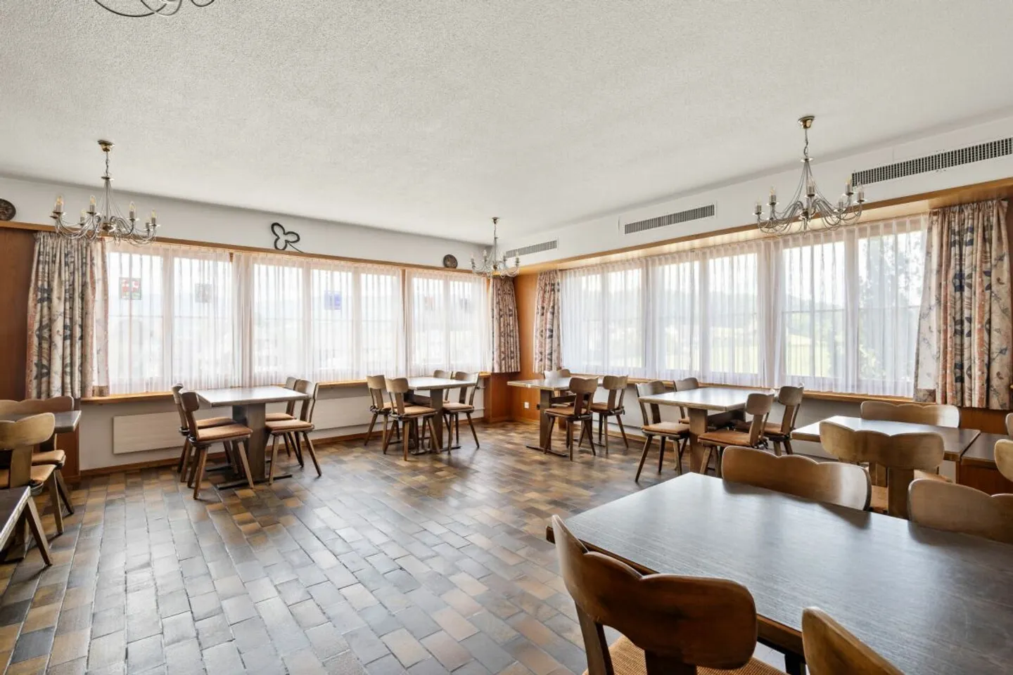 Investitionsjuwel mit Entwicklungspotenzial - Foto 10 von 13