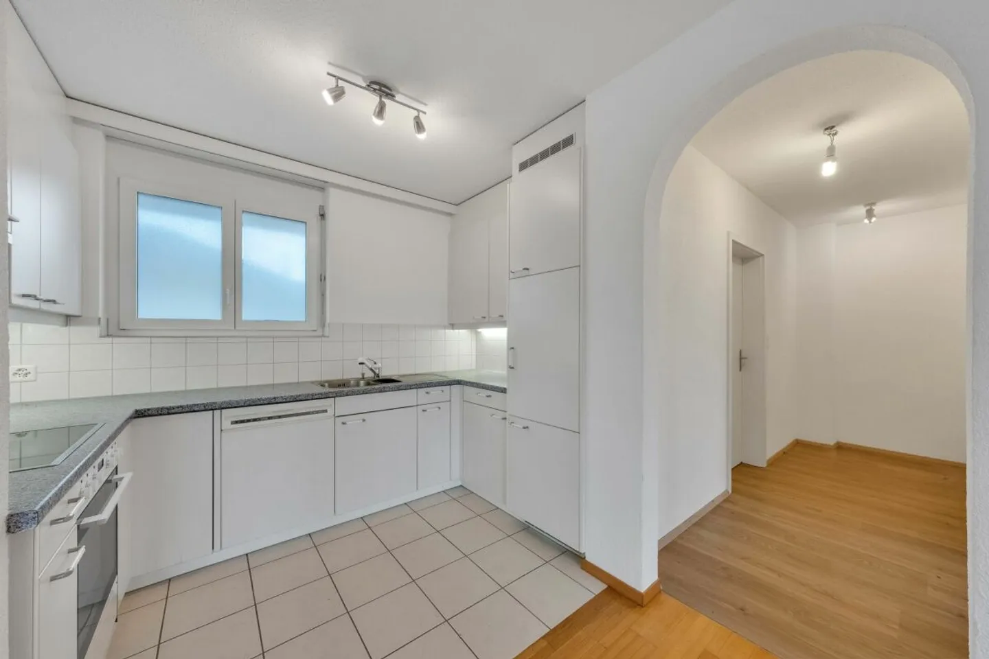 2.5-Zimmer-Attikawohnung - Photo 4 sur 10