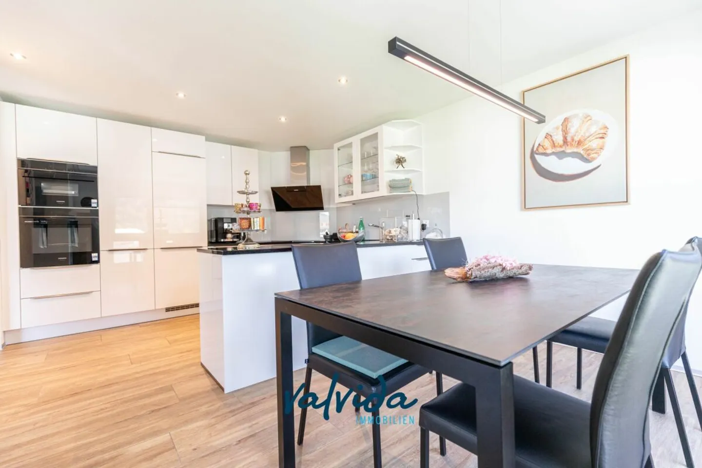 Modernes Mehrfamilienhaus in Steg - Foto 8 von 13