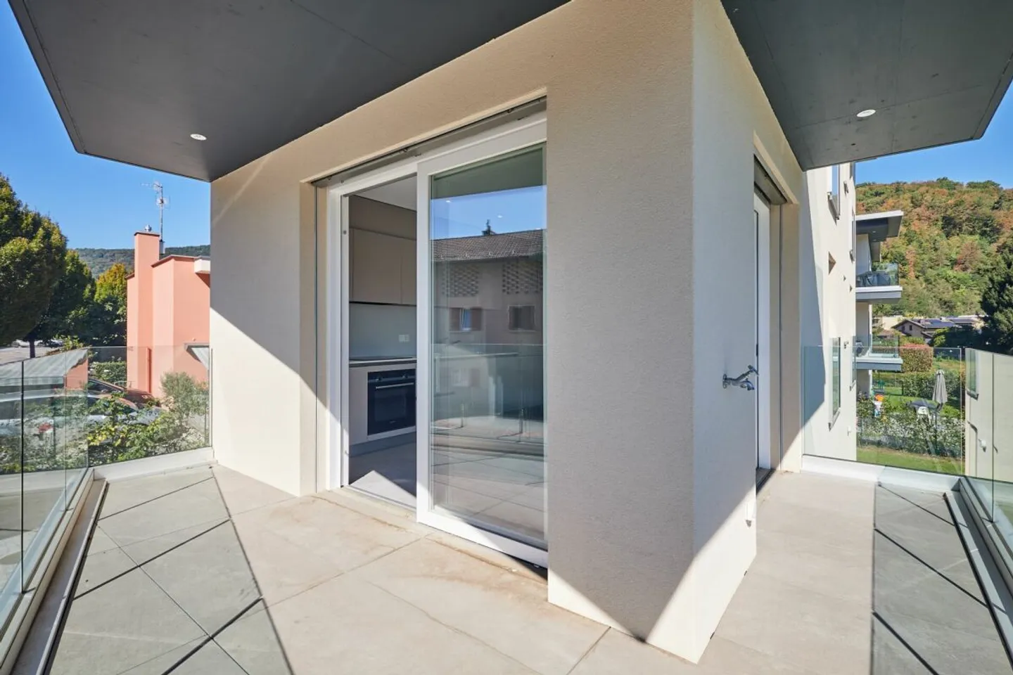 Comfort and modernity in Magliaso - Secondary residence - Photo 2 of 8
