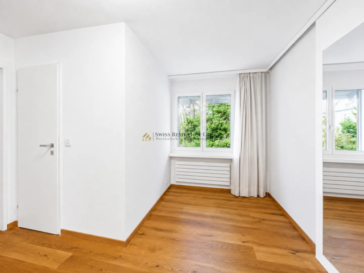 Maison de rêve ensoleillée sur la Goldküste - spacieuse maison mitoyenne de 5,5 pièces en lisière de forêt - Photo 12 sur 13