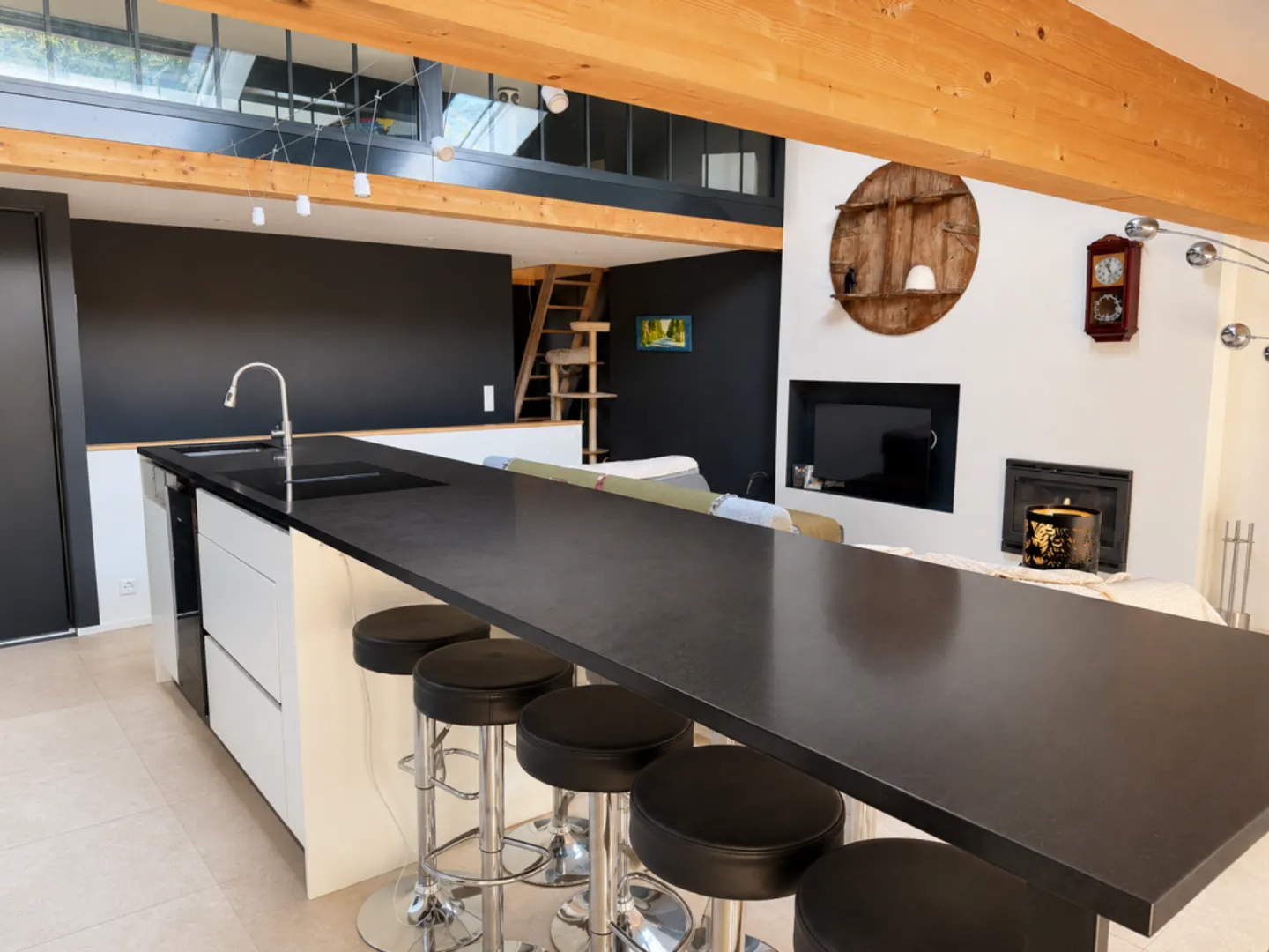 Appartement d'architecte avec jardin - Photo 1 sur 13