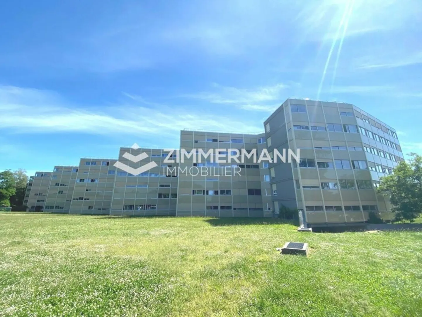 Schöne 2-Zimmer-Wohnung mit Loggia in Vernier! - Foto 1 von 2