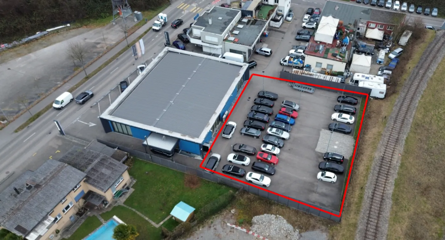 Terrain commercial de première classe dans un emplacement stratégique à Trimbach (SO) - Photo 1 sur 2