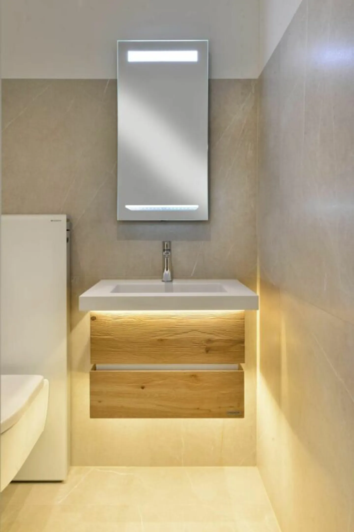 In the best location, furnished and including outdoor parking (limited from now until the end of August max.) - Photo 9 of 12