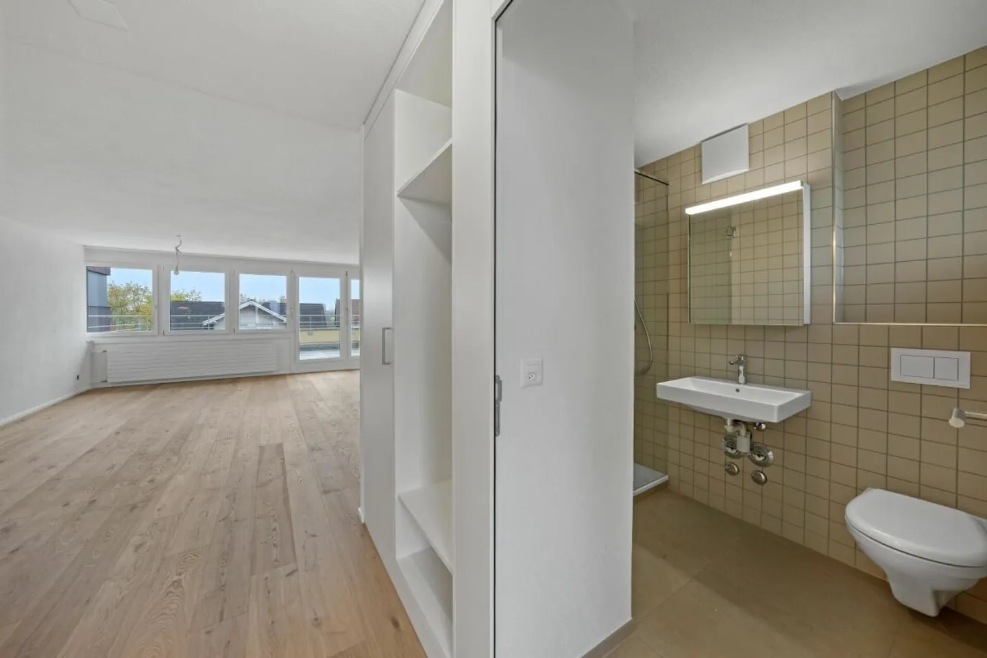 Appartement moderne 1.5 pièces avec grande terrasse au centre de Buchs - Photo 5 sur 9