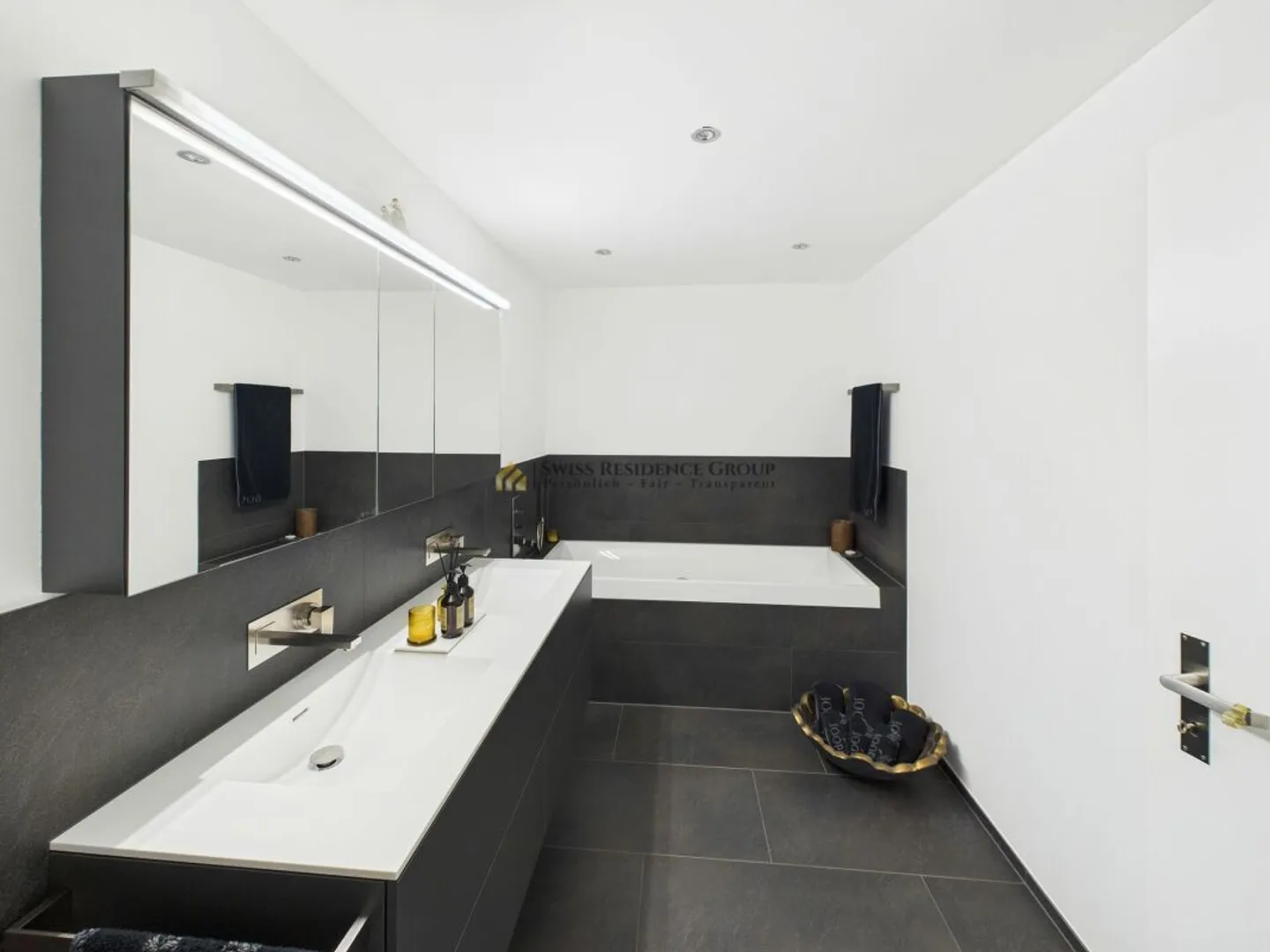 Appartamento giardino costruito magnificamente e di alta qualità - Foto 8 di 11