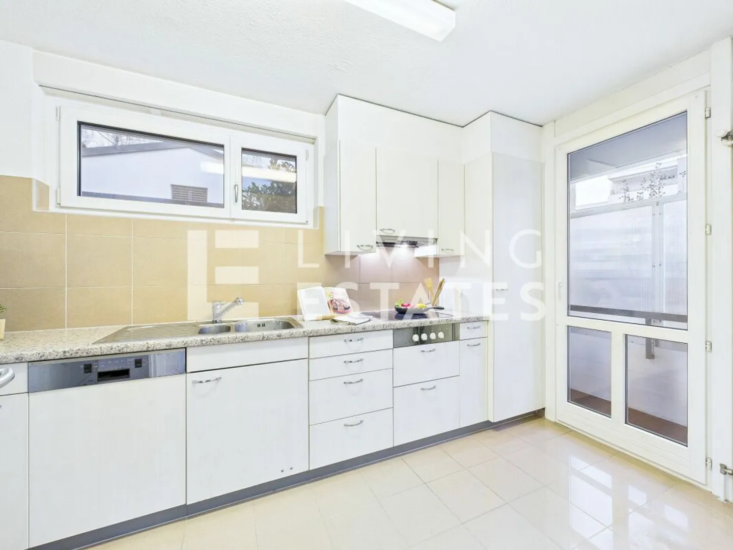 HIER FINDEN SIE IHR GLÜCK - INKL. 3 GARAGENBOXEN - Foto 6 von 13