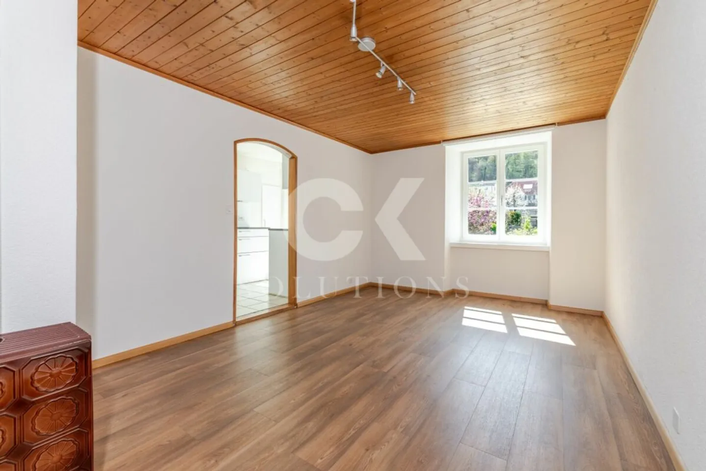 Gioiello storico con grande potenziale nel cuore di Ettingen - Foto 8 di 13