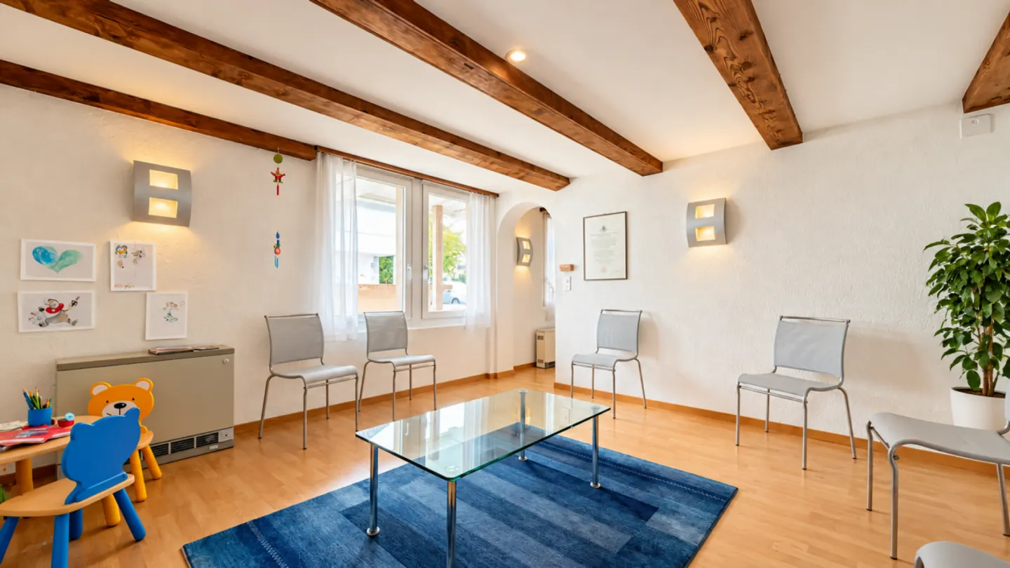Proprietà d'investimento caratteristica con potenziale di sviluppo - Foto 5 di 13