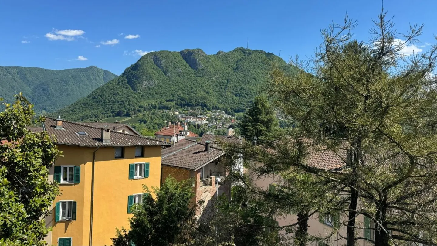 Appartamento luminoso a Gentilino - Foto 1 di 1