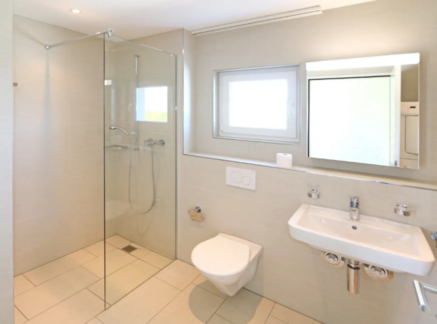 Suchen Sie eine perfekte Familienwohnung im Grünen? - Dann sind Sie hier richtig! - Photo 4 of 9