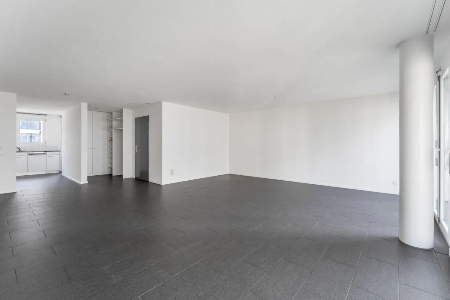 Geräumige Wohnung mit Wintergarten - Foto 6 von 13