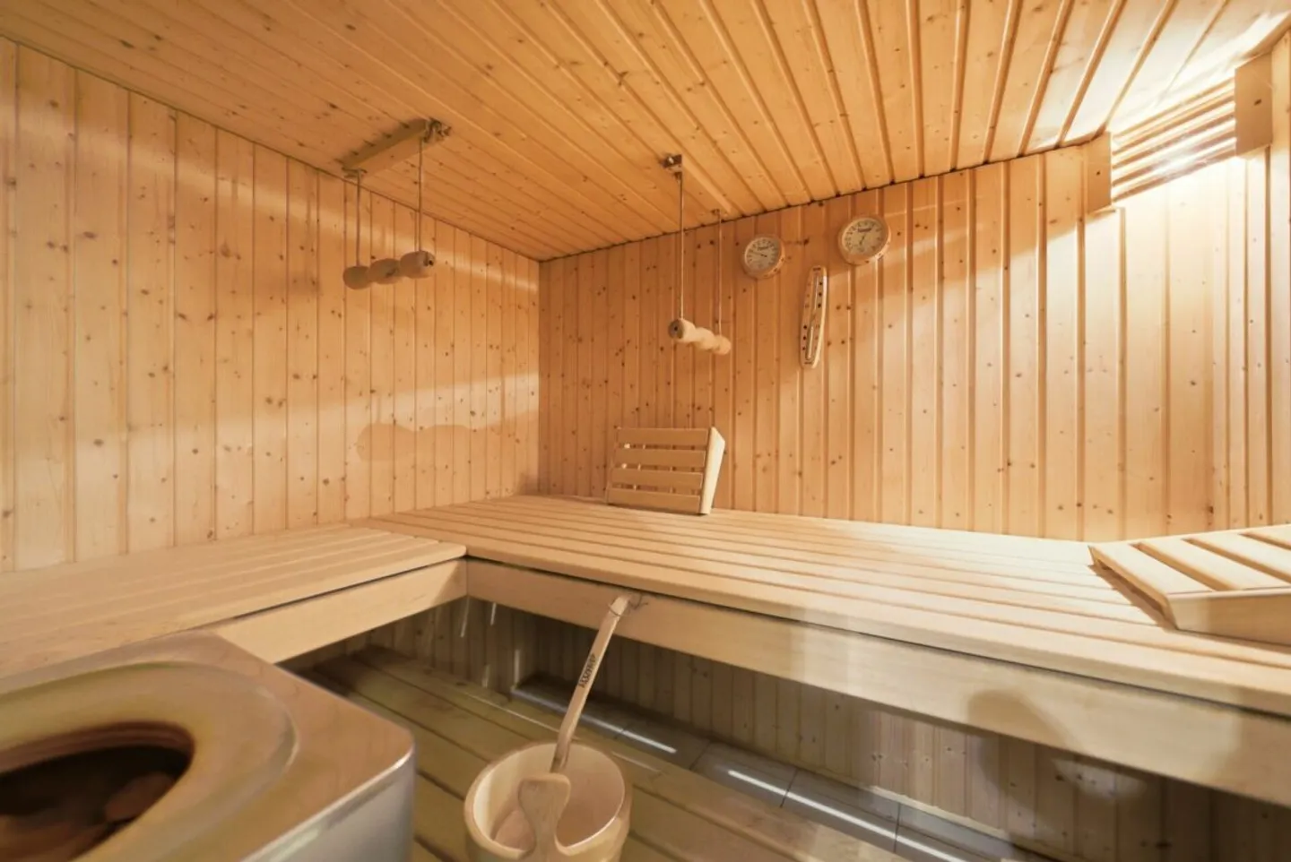MAISON TRIA | TROIS UNITÉS. 306 M². UNE MAISON PLEINE DE POSSIBILITÉS. - Photo 11 sur 13