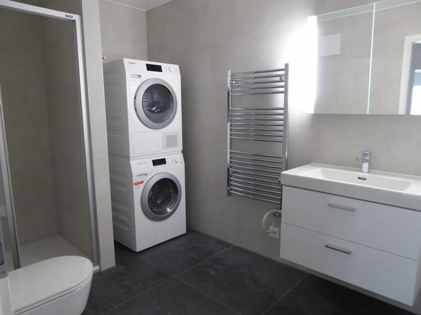 IN THE HEART OF THE CITY - Photo 10 of 12