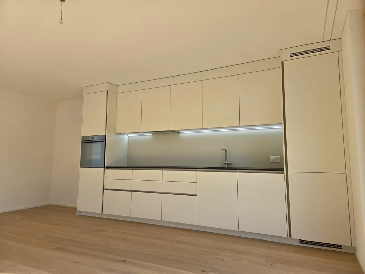 vielseitig nutzbare Loft-Wohnung / Gewerbe - Foto 6 von 13