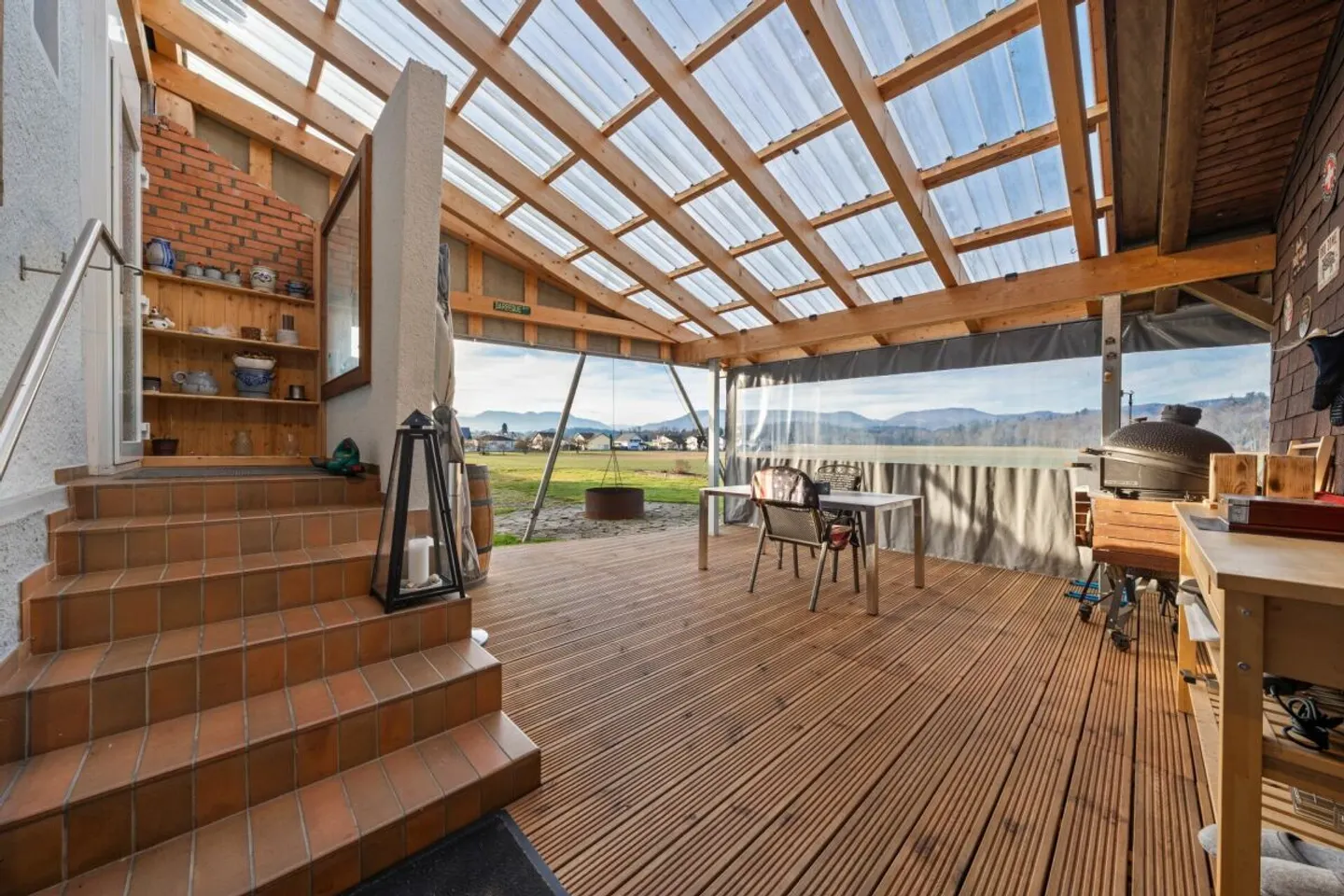 SPACIOUS LIVING - Photo 3 of 11